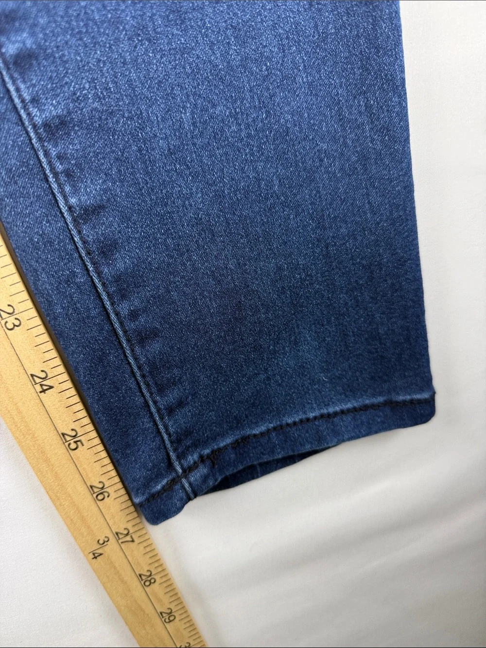 1822 Sydney Skinny Jeans – Women's Size 12 - Picture 3 of 8